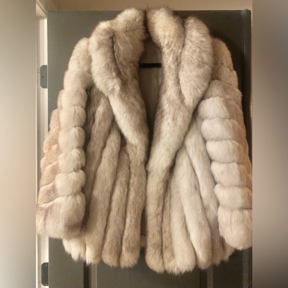 Jackets & Blazers - Natural Blue Fox Fur Coat